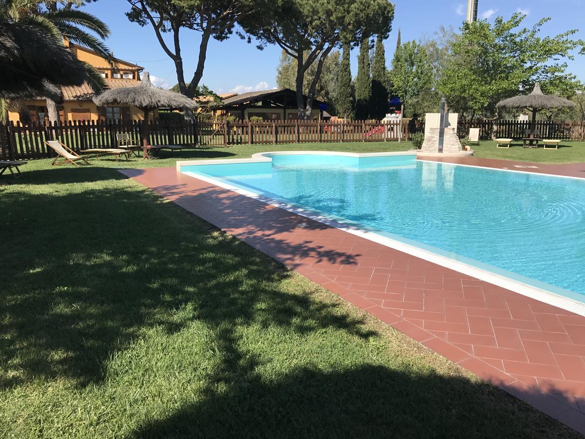 Agriturismo Il Pelago กัสตาลเญโต การ์ดุชชี ภายนอก รูปภาพ
