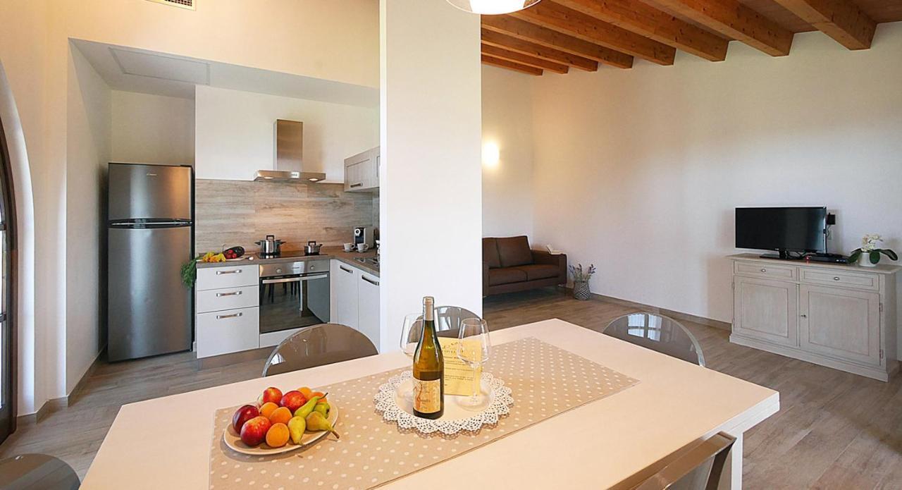 Agriturismo Il Pelago กัสตาลเญโต การ์ดุชชี ภายนอก รูปภาพ