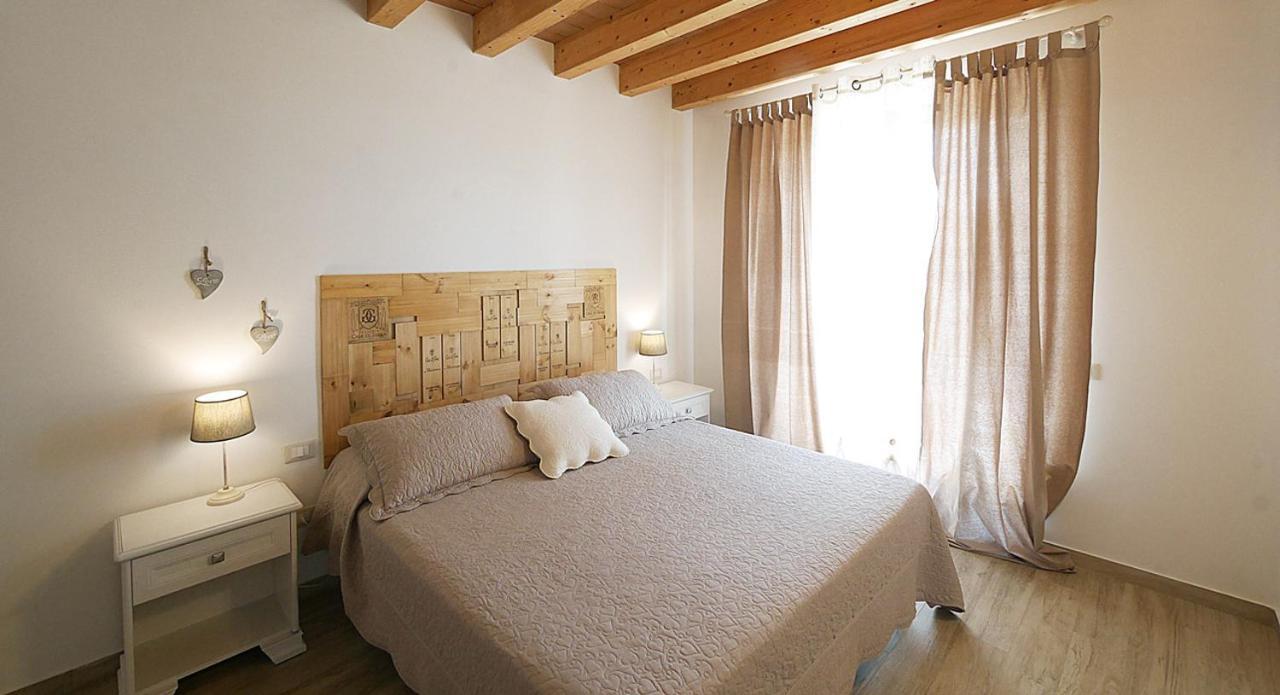Agriturismo Il Pelago กัสตาลเญโต การ์ดุชชี ภายนอก รูปภาพ