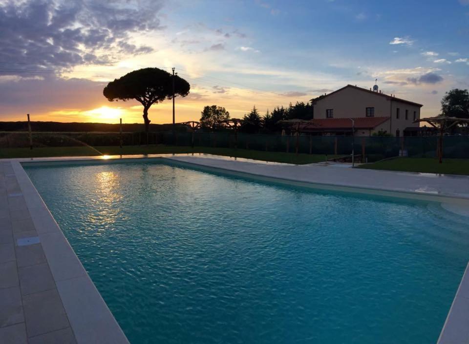 Agriturismo Il Pelago กัสตาลเญโต การ์ดุชชี ภายนอก รูปภาพ